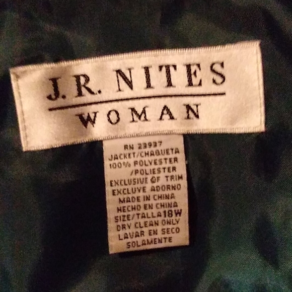 COPY - W42 L36 chest 48 Gorgeous green 2pc. Skirt… - Picture 4 of 5